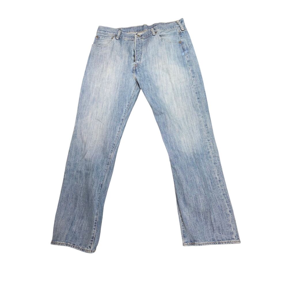 Levi's 501 Men's Light Wash Jeans, 36x30, Pre-Owned.